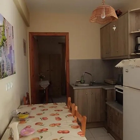 Polymnia Apartman *